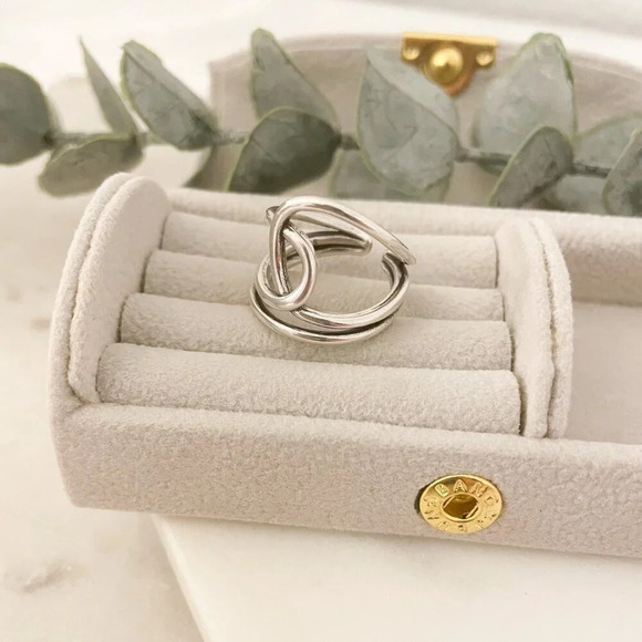 925 Sterling Silver Knot Ring Dainty Ring Twist Ring Minimalist Ring Band - Picture 7 of 10